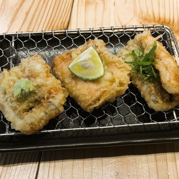 [Phantom Densuke conger eel tempura] White conger eel tempura (sudachi, plum shiso, wasabi) / Boiled conger eel tempura, 1 piece each