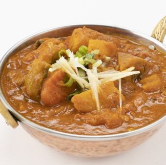 サウリャスペシャル野菜カレー
