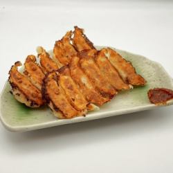 【生七味と抜群】餃子
