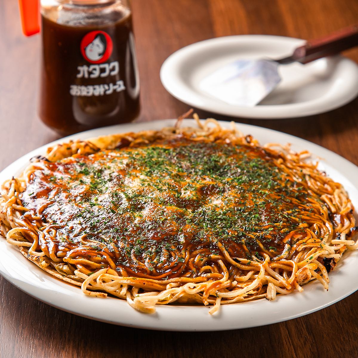 料理に合う種類豊富なお酒もご用意◎