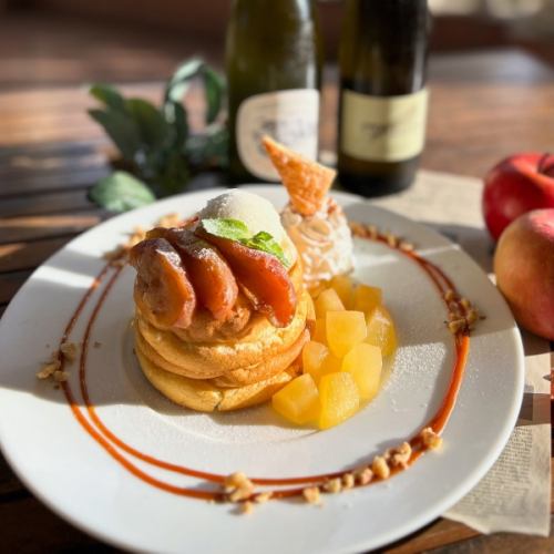 Symphony Pancakes with Apple and Caramel Sauce from November 4th