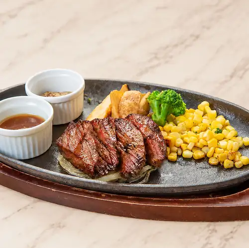 オーストラリア産牛肉のステーキ