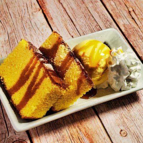 Nagasaki Nagasaki Castella and Ice Cream with Brown Sugar Syrup