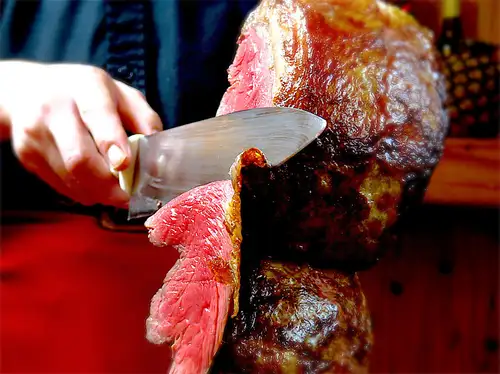 豪華20種類のシュラスコ食べ放題|ブラジリアンBBQ