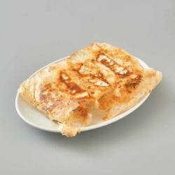 羽根つき肉汁餃子★