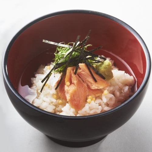 Various dashi chazuke (salmon, plum)