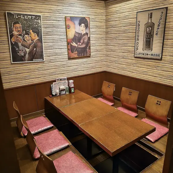 6名～14名様ご利用の個室が4室。会社帰りに、また休日はご家族やご友人と☆