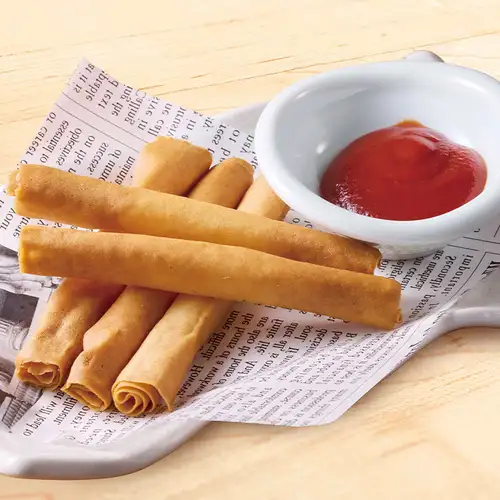 바삭하고 치즈 롤