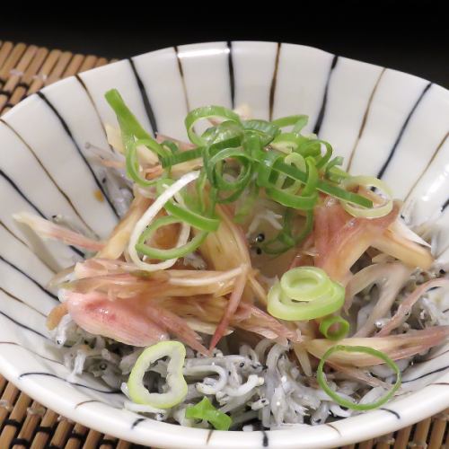Myoga and small sardines dressed with grated daikon radish