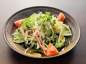 Kutou salad (garlic soy sauce base)