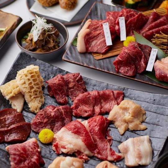 【黑部肉所★120分钟4,996日元 全新高级烤肉自助套餐】牛舌、海鲜等36种75道菜品。