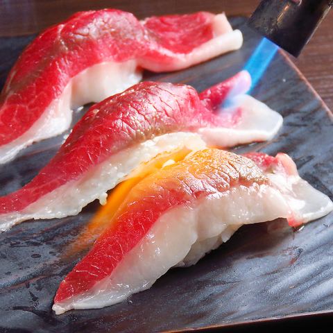 Meat sushi, carefully selected red meat, seafood and other side menus are also available!
