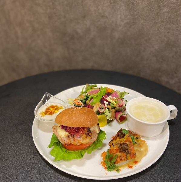 H&B 発酵塩麹チキンバーガー