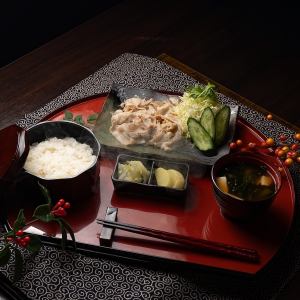 Date pork belly ginger fried set meal