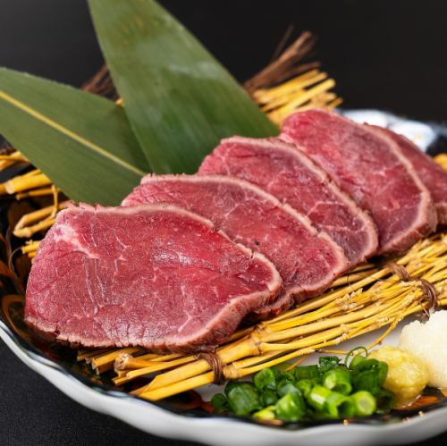 特選牛たたき刺し