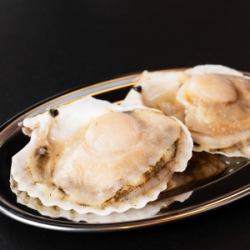 殻付きホタテ焼き