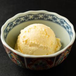 濃厚バニラアイス