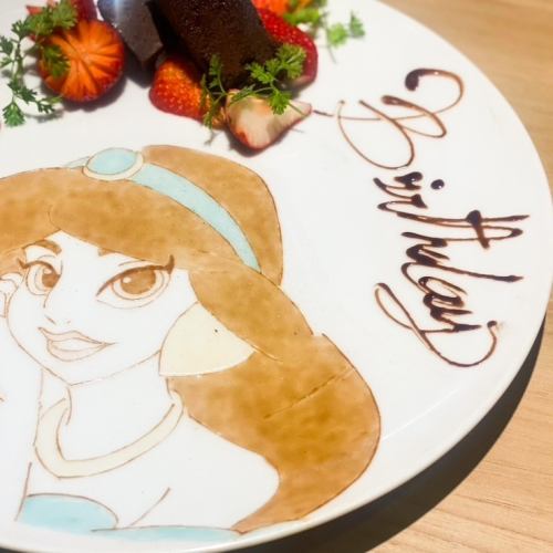 [For birthdays and anniversaries!] Dessert plate
