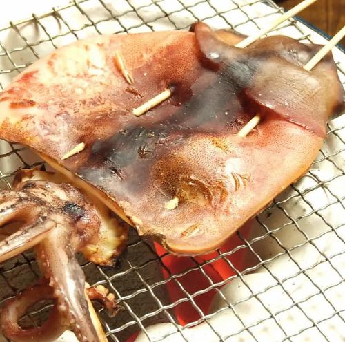 新鮮だからこそうまい！函館沖のイカ刺し