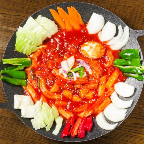 Bunmoja Tteokbokki is a popular dish in Korea