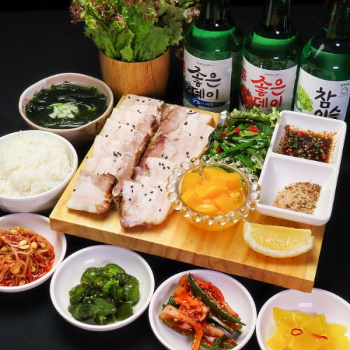 【隠れ家的な韓国料理屋】