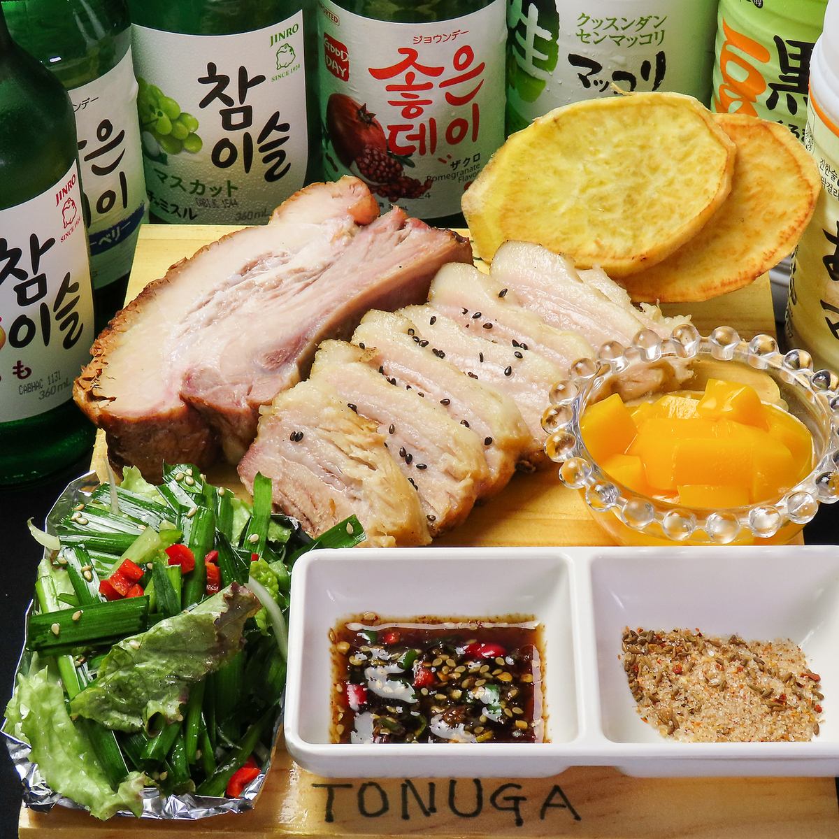 嬉しい120分飲み放題付生サムギョプサル食べ放題3400円！！