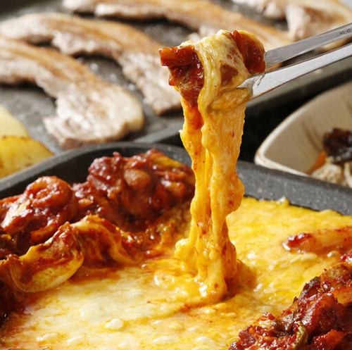 Tontomoya 特製！滿滿的芝士！起司辣炒排骨（一人份）（最少訂購兩份）