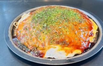 Manpachi's Okonomiyaki (Meatball + Soba or Udon)