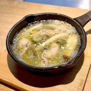 牡蠣のアヒージョ