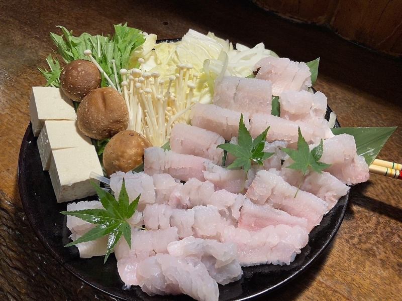 【季節限定】黄金！鱧コース(長崎産)　5830円(税込)