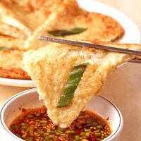 カムジャジョン（じゃがいも入りチヂミ）