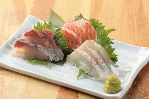 Indulge in luxury!! Assorted sashimi from Kaneya