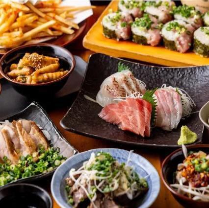 2.【享用套餐】鲜鱼刺身拼盘(3块)x 葱盐煮牛舌x 酱油煎军鸡 4,500日元 附2.5小时无限畅饮(共9道菜)