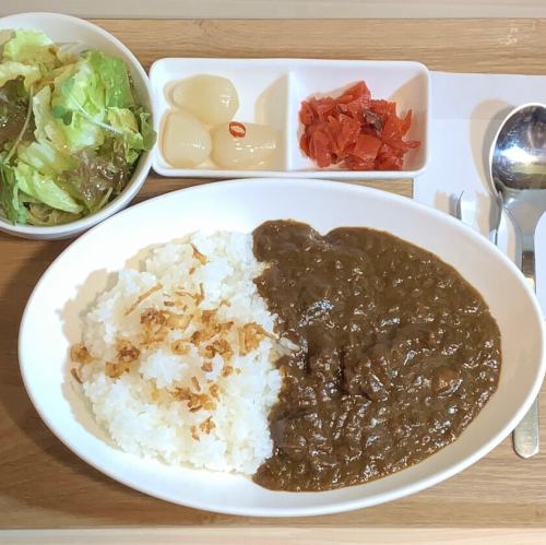 欧風黒毛和牛すじカレー