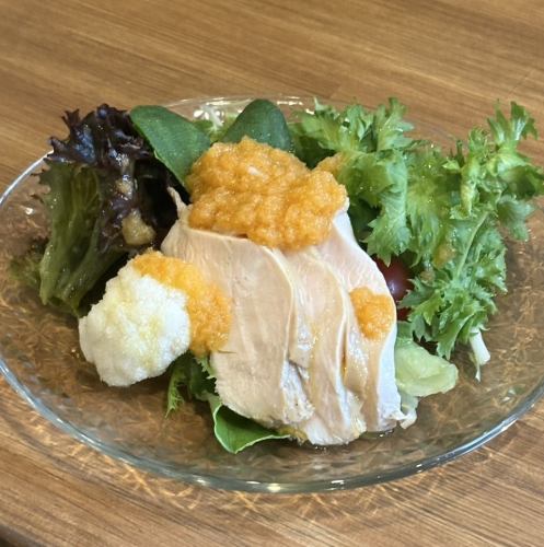 蒸し鶏のサラダ