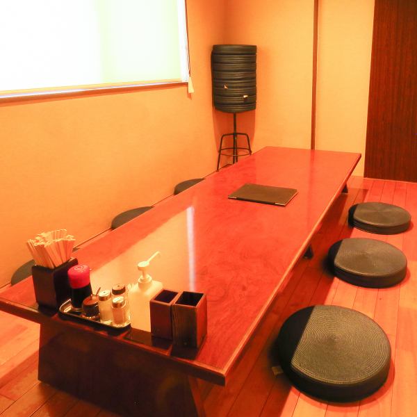 Private rooms can accommodate 4 to 8 people.It's popular, so early reservation is recommended.