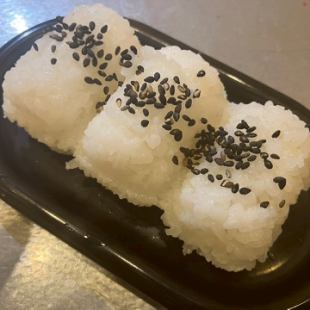 塩むすび