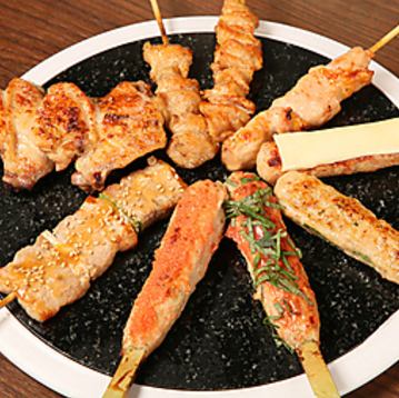 大人数でもわいわい楽しめる店内です！