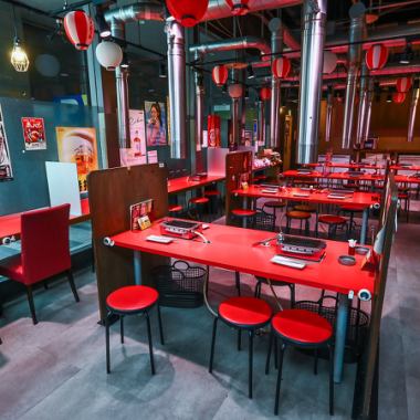 25名様から最大50名様まで対応可能な貸切も承っております。大規模な会社宴会や歓送迎会、イベントやパーティーなどの集まりに最適！プライベート感を大切にした空間で、心置きなくお食事と会話をお楽しみいただけます。詳細はお気軽にお問い合わせください。