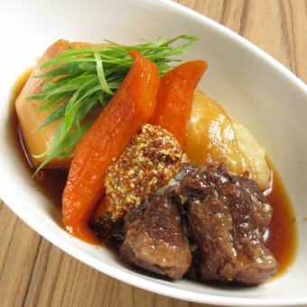 牛肉赤ワイン煮肉じゃが