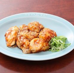 Wagyu small intestine (kotechan) / Wagyu large intestine (shimacho)