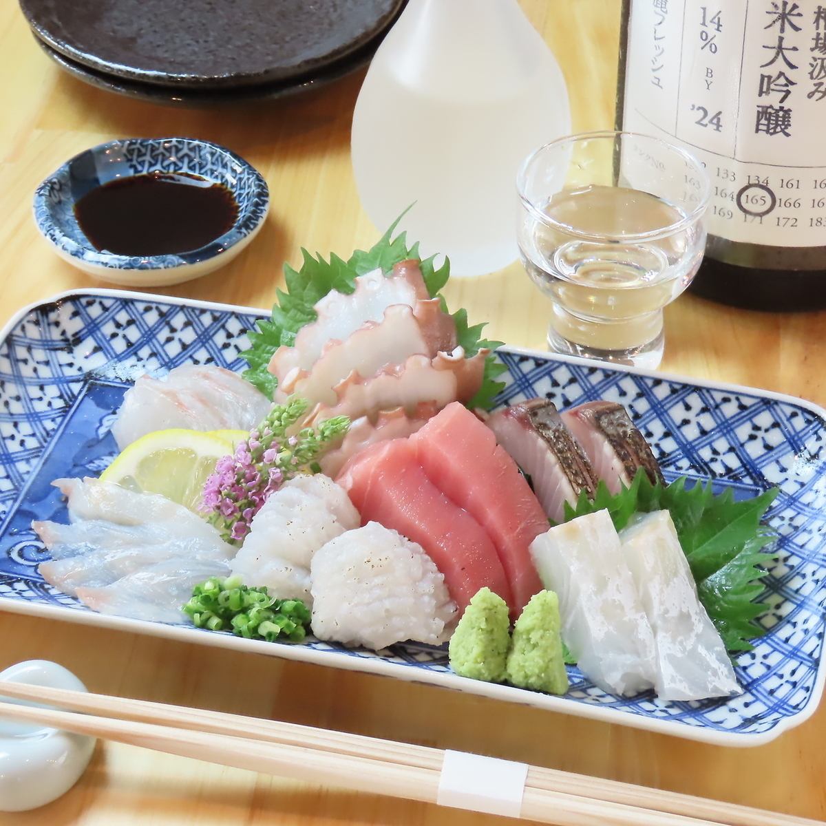 鮮魚が自慢の海鮮居酒屋！素材と鮮度にこだわり、旬の食材をご提供いたします♪