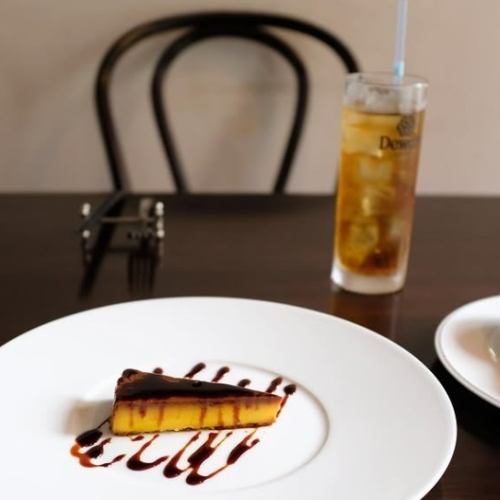 Dessert is also a great deal when you order a lunch set!