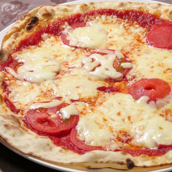 【女子会などに是非】シェアして召し上がれるピッツァ各種