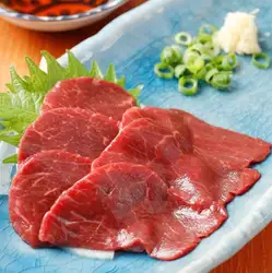 馬刺し