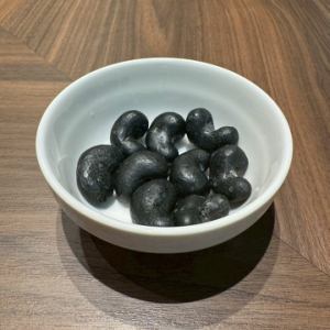 備長炭カシューナッツ