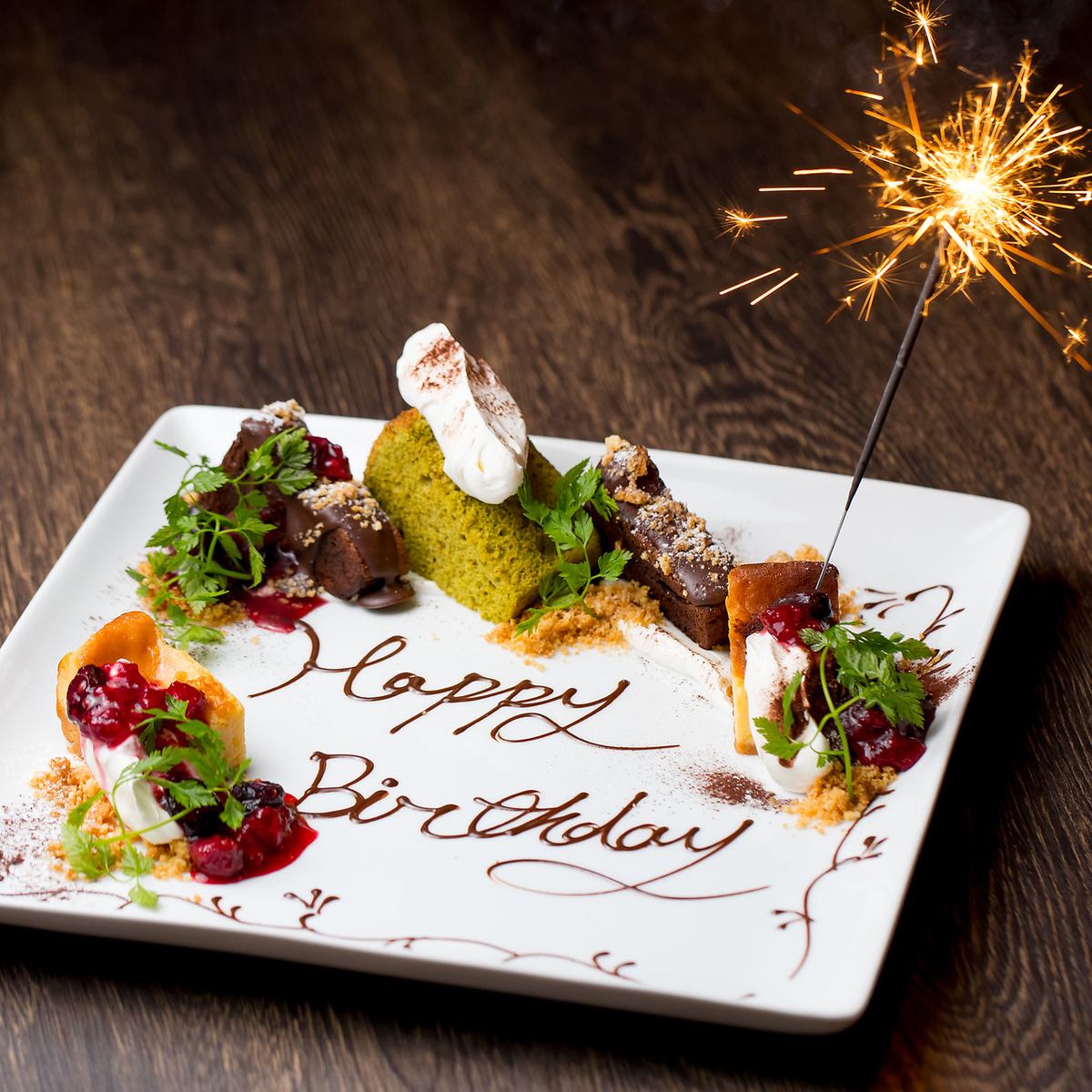 記念日・誕生日をメッセージプレート・テーブルアートで彩ります
