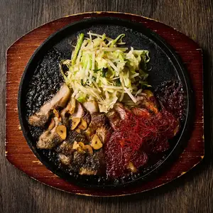 Summer Takatsuki Tonkatsu [Red & Black] Red & Black Assorted Double Tonkatsu