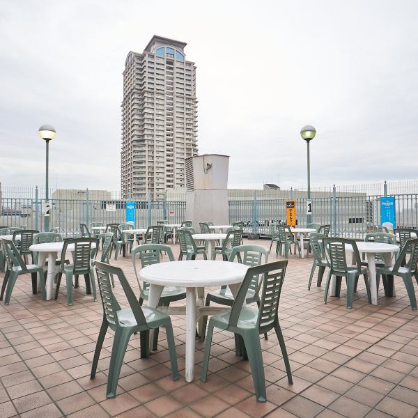 《Widely spaced seats and excellent measures against infectious diseases◎》The largest class in the Minami district of Osaka! Enjoy the night view from the outdoor terrace on the 9th floor!