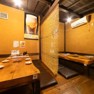 4名様～ご利用可能な6名様用個室をご用意しています。周りを気にせずお食事とお酒を楽しめると人気の個室は、早目のご予約がおすすめです◎